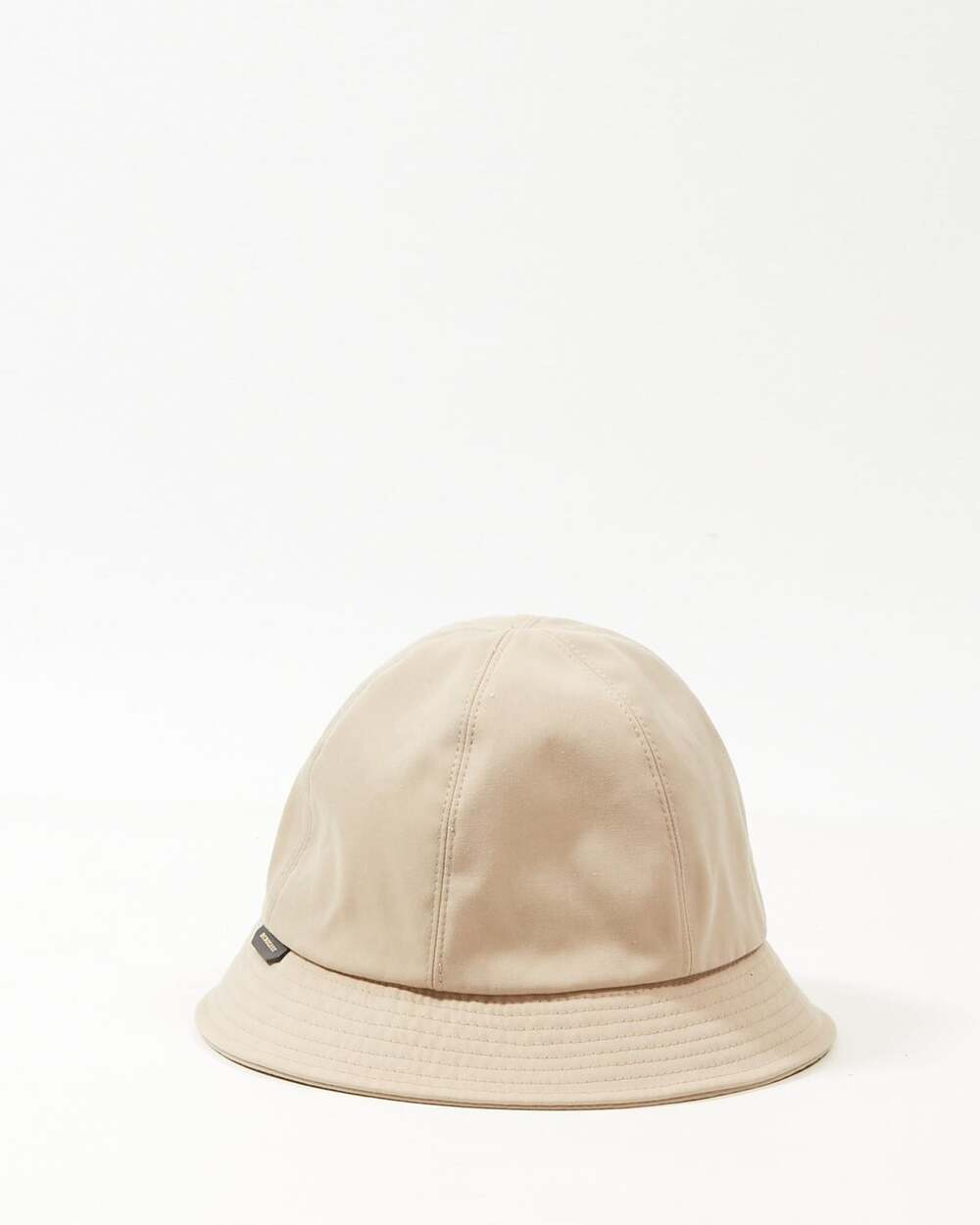 Burberry Reversible Nova Check Bucket Hat in Beige, Size Large